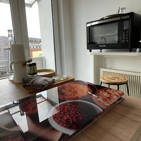 Апартаменты Wohnen Beim Brotsommelier - Holzmichel Дармштадт Экстерьер фото